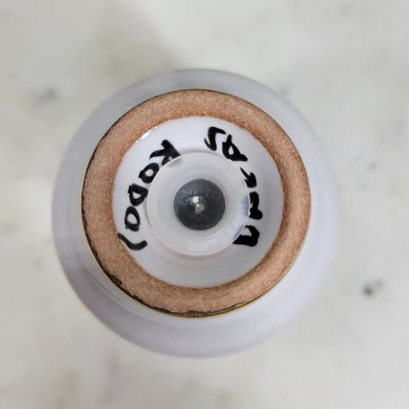 VTG Signed Salt & Pepper Shakers 3" Blue Floral Porcelain Gold Trim Hand Painted - Picture 5 of 14